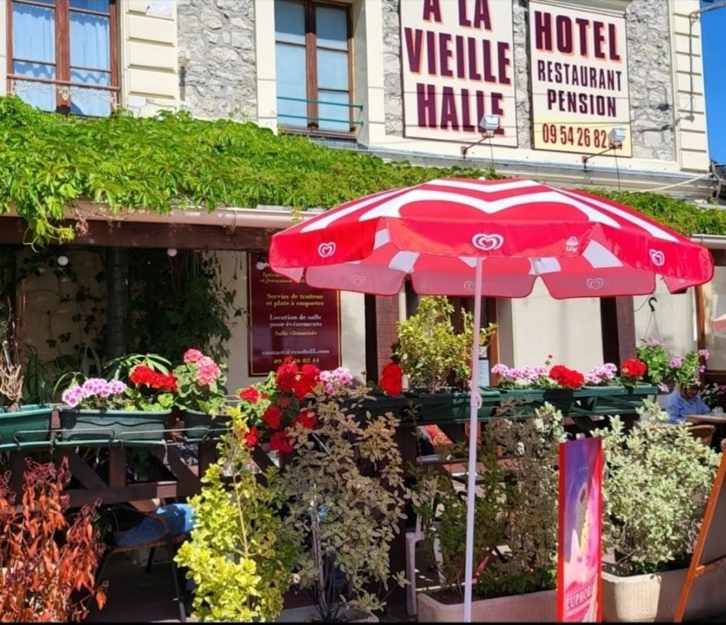 Restaurant A LA VIEILLE HALLE 3